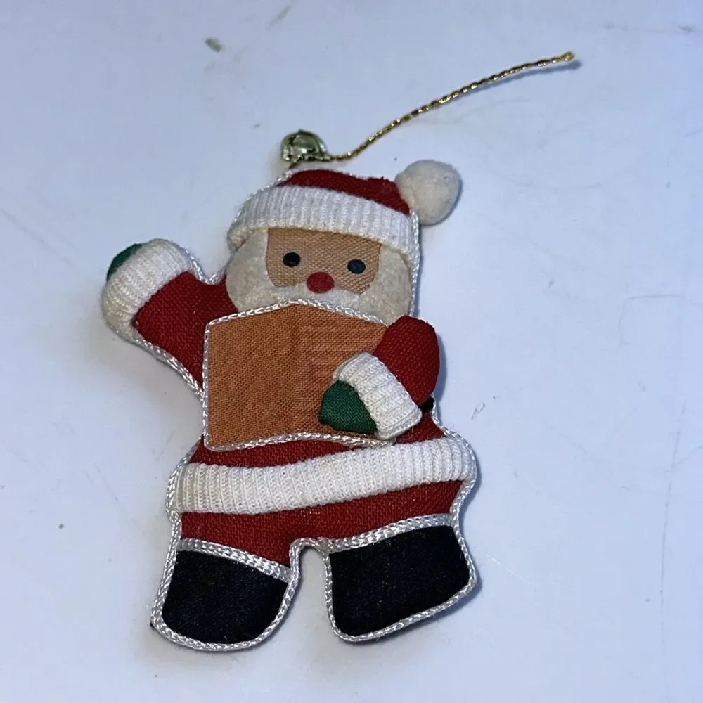 Lot of‎ 3 small Santa Claus ornaments & figurine